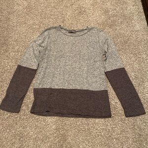 Color block long sleeve shirt, light and dark grey, size M